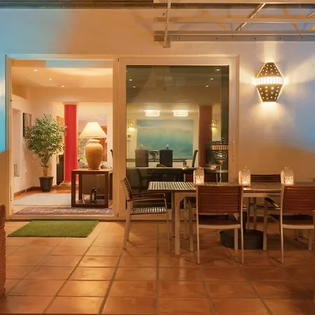 Villa Del Moral Tinajo